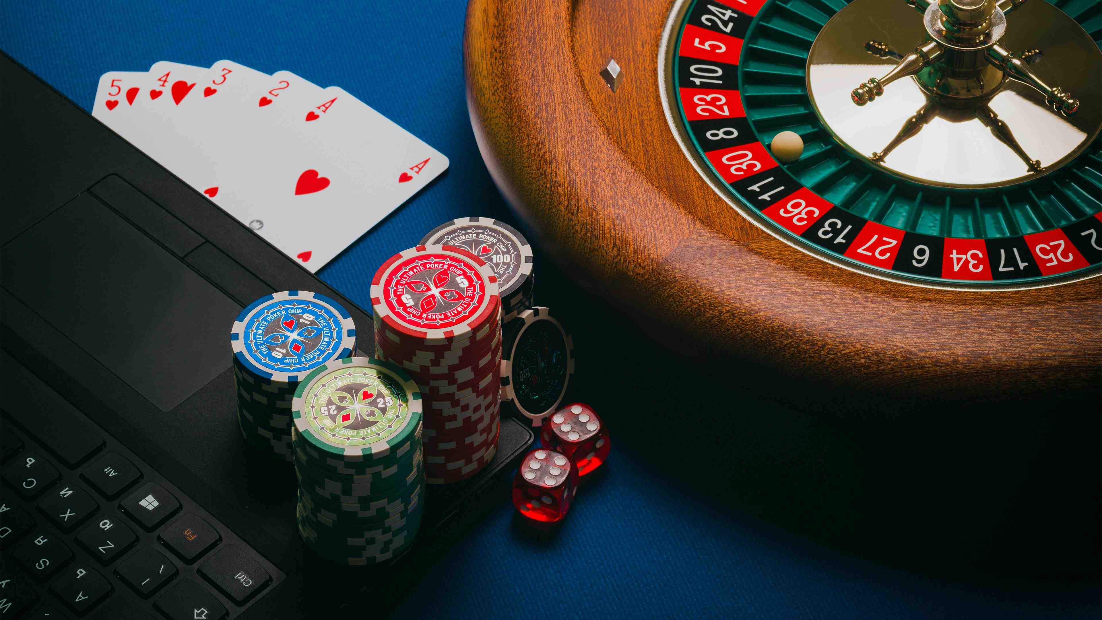 21n APP ဖြင့် Myanmar National League ဘောလုံးပွဲ Live Bet ချနေသော မြန်မာ ကစားသမား